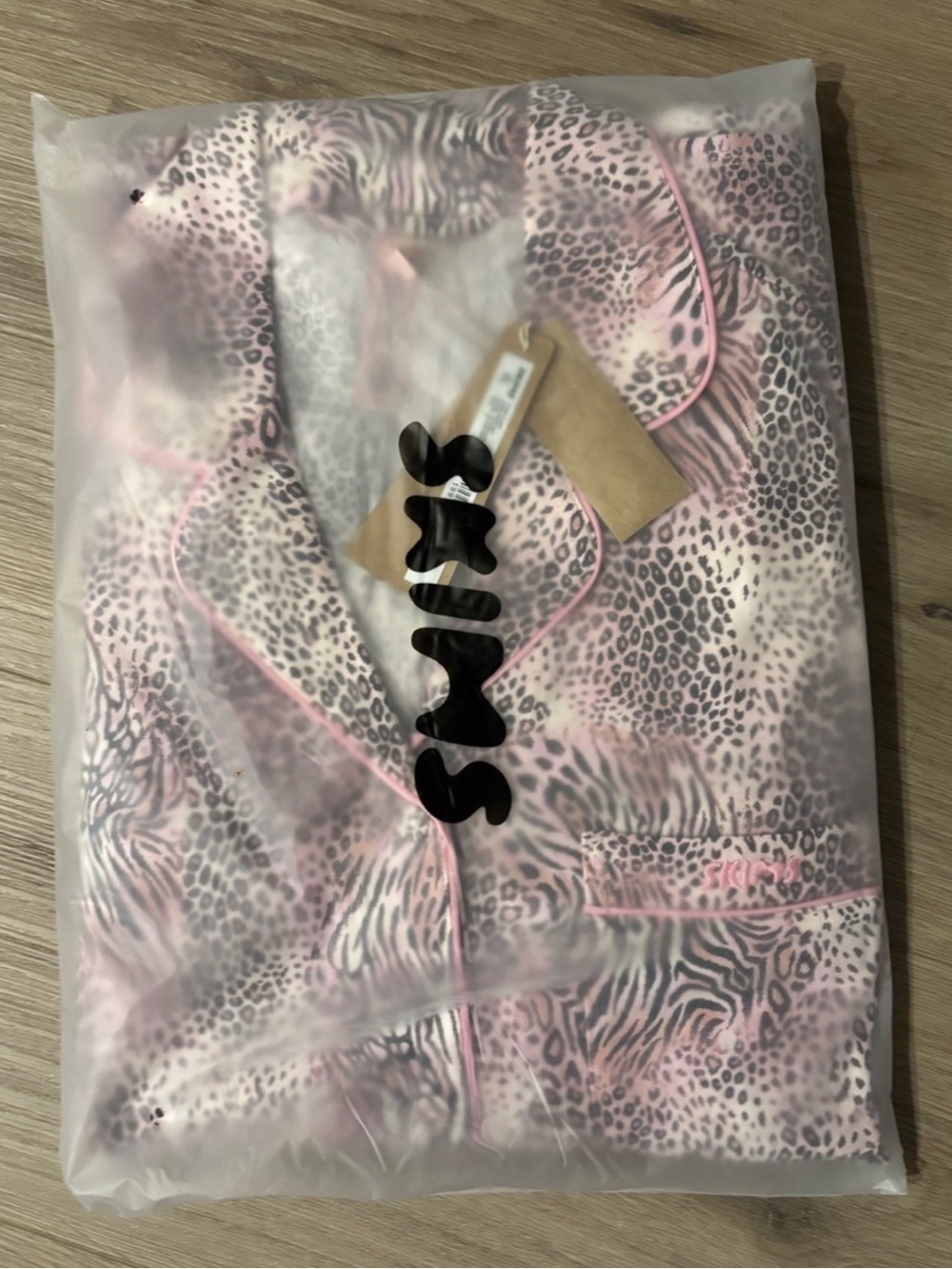 SKIMS Sleep Long Sleeve Button Up Pajama Set Bloom Mini Multi Animal Small NWT